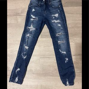 Selling kancan jeans